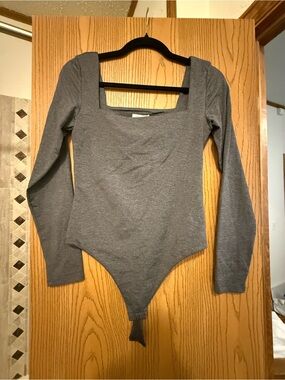 Aritzia Gray Long Sleeve Square Neck Bodysuit